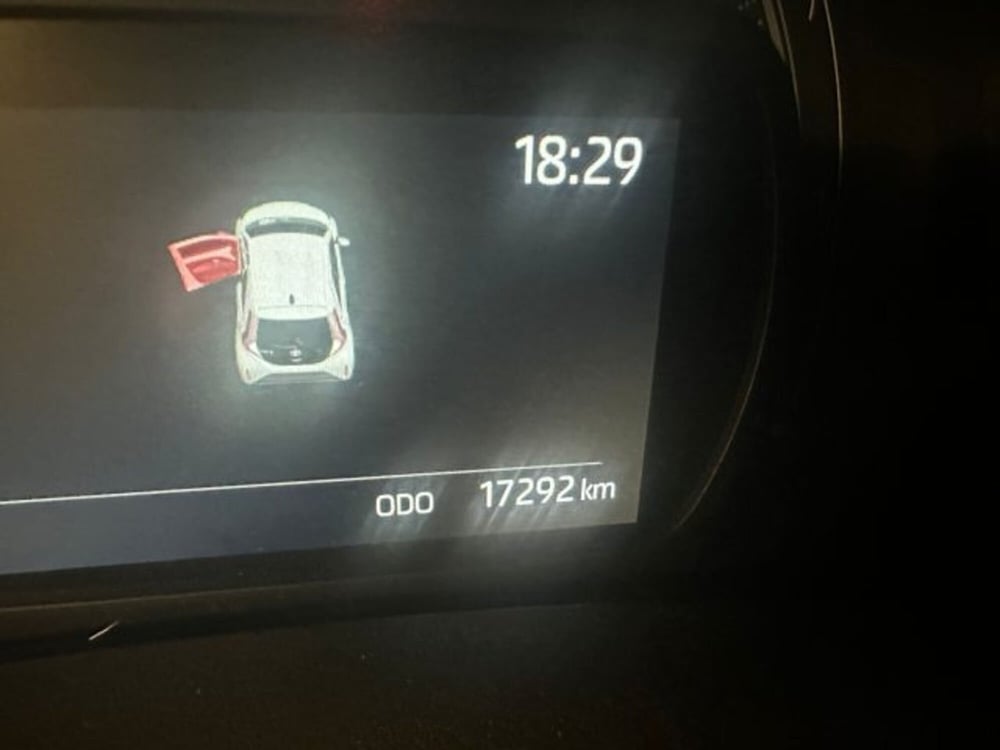 Toyota Aygo X usata a Vicenza (15)