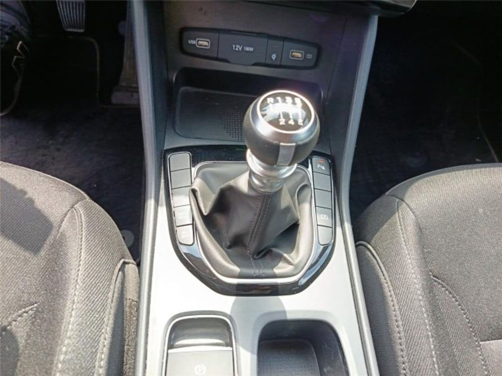 Hyundai Tucson usata a Bari (19)