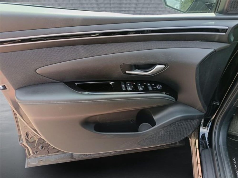 Hyundai Tucson usata a Bari (9)
