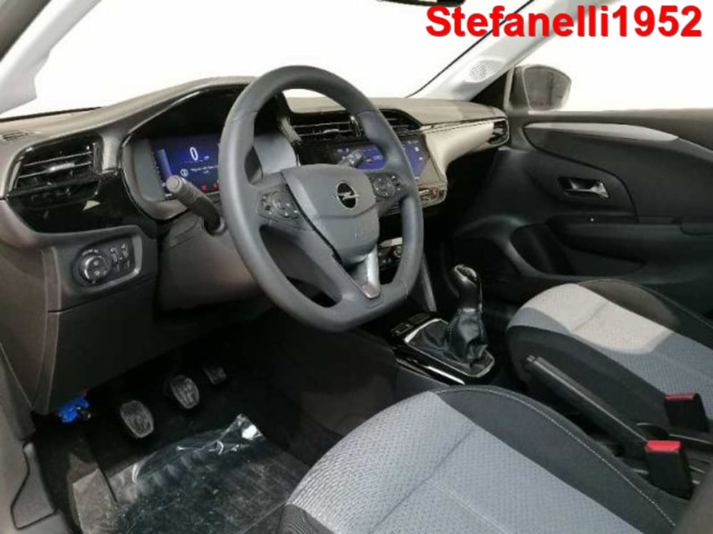 Opel Corsa nuova a Bologna (11)