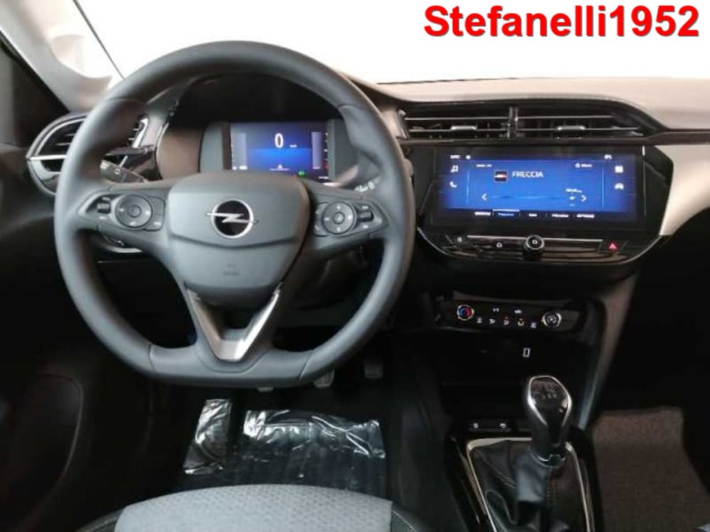 Opel Corsa nuova a Bologna (14)