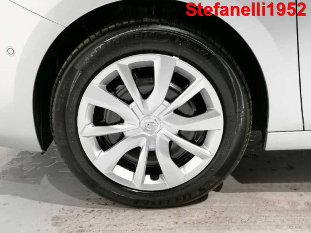 Opel Corsa nuova a Bologna (8)