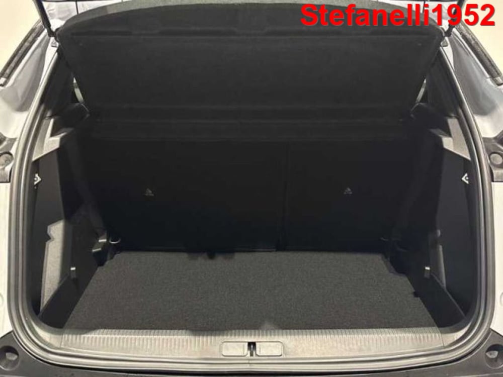 Peugeot 2008 nuova a Bologna (7)