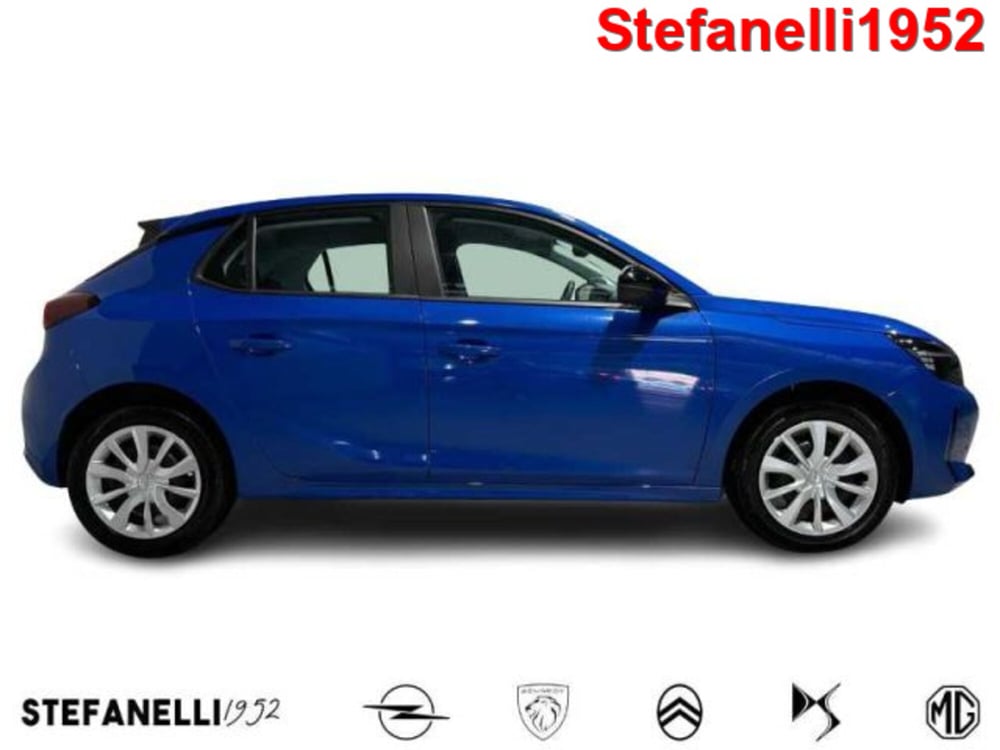 Opel Corsa nuova a Bologna (2)