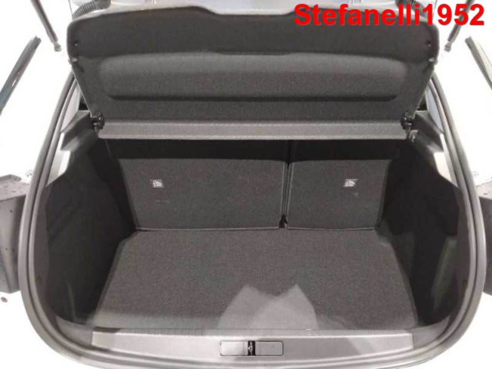 Opel Corsa nuova a Bologna (7)