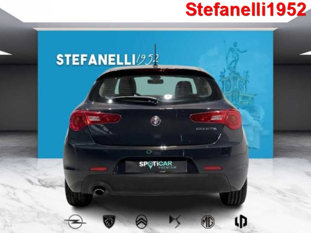 Alfa Romeo Giulietta usata a Bologna (6)