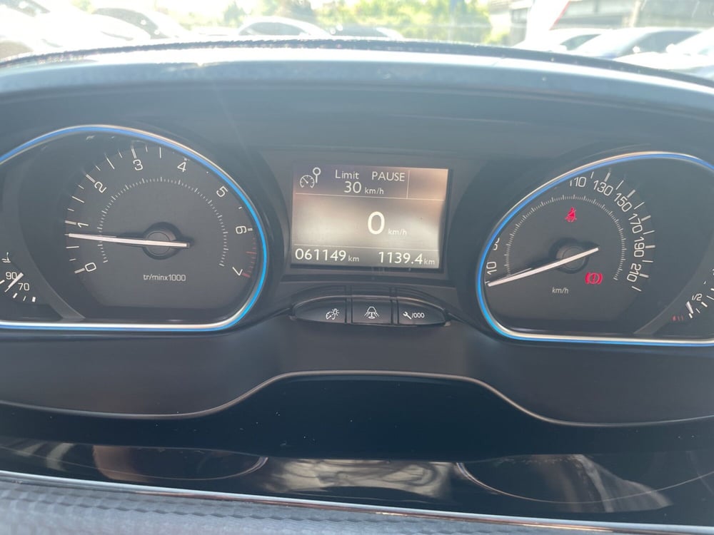 Peugeot 2008 usata a Piacenza (14)