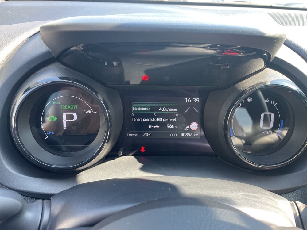 Toyota Yaris usata a Piacenza (17)