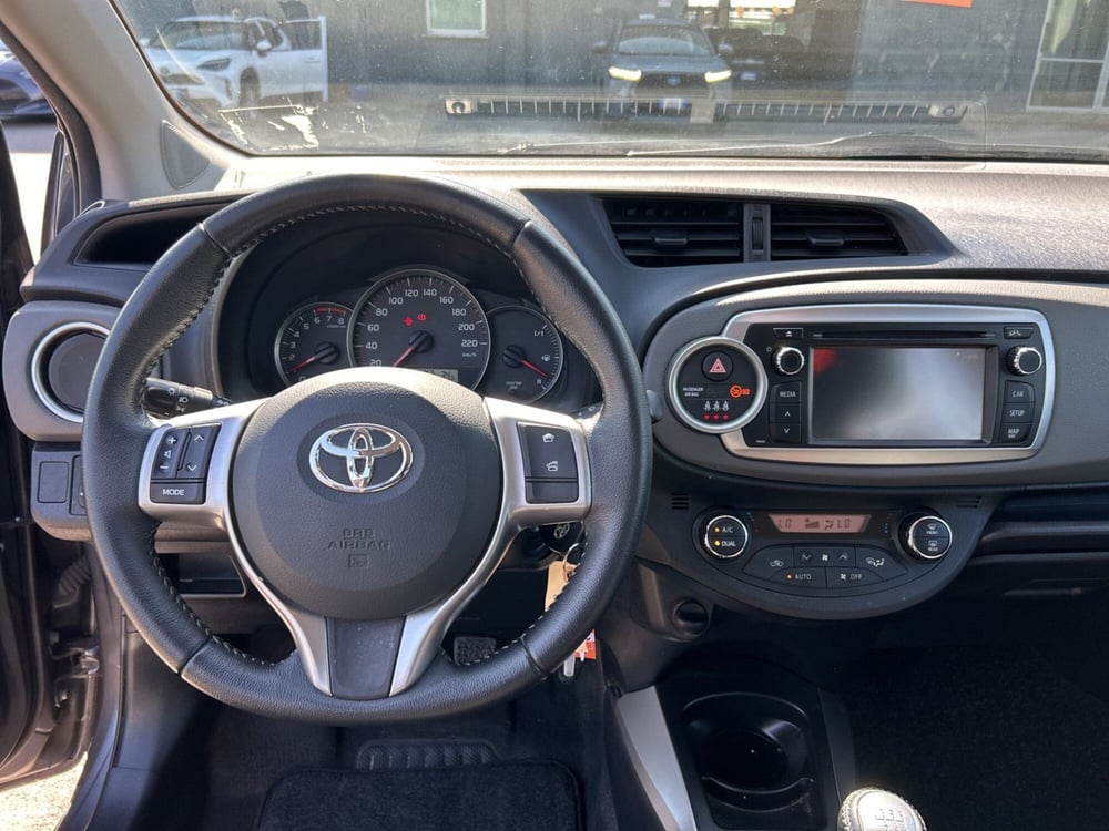 Toyota Yaris usata a Piacenza (11)