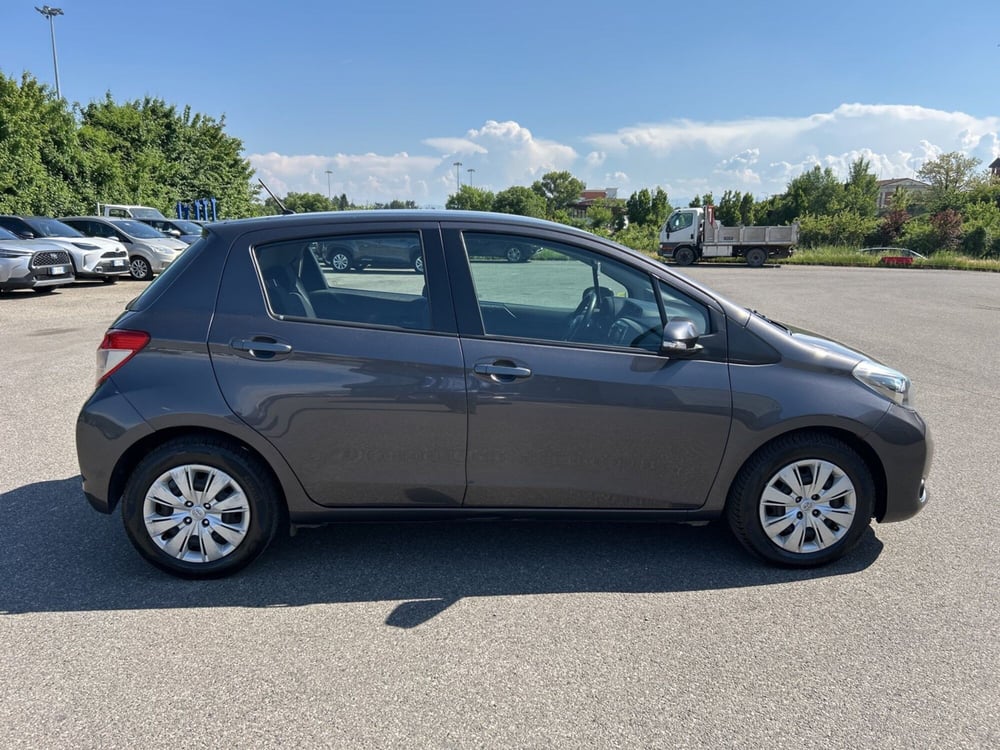 Toyota Yaris usata a Piacenza (7)
