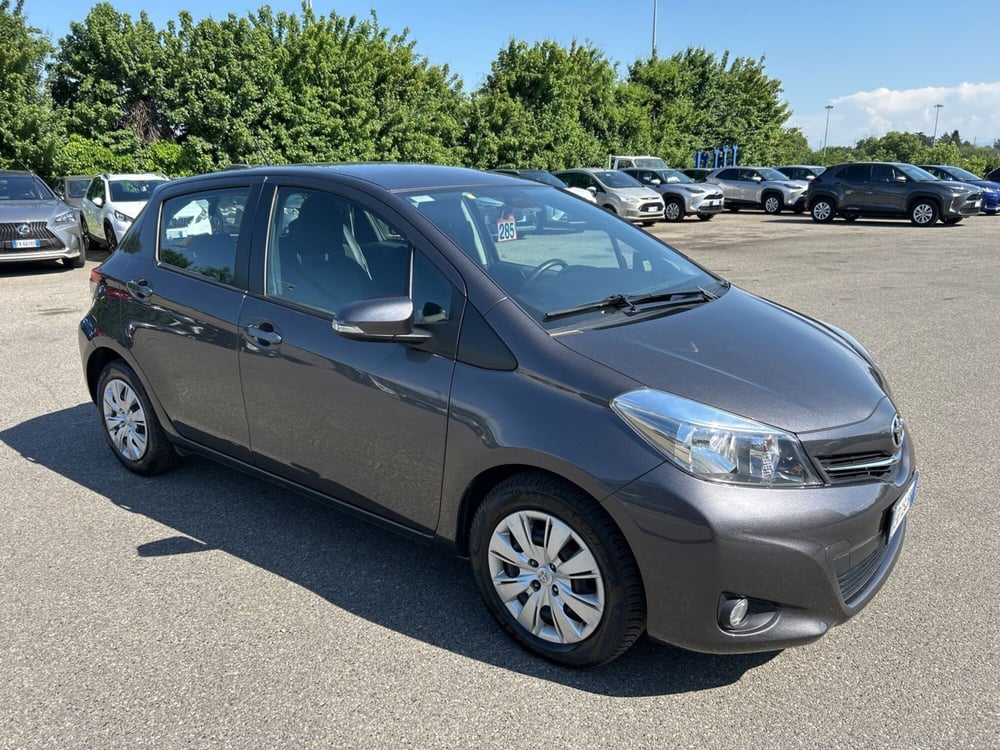 Toyota Yaris usata a Piacenza (8)
