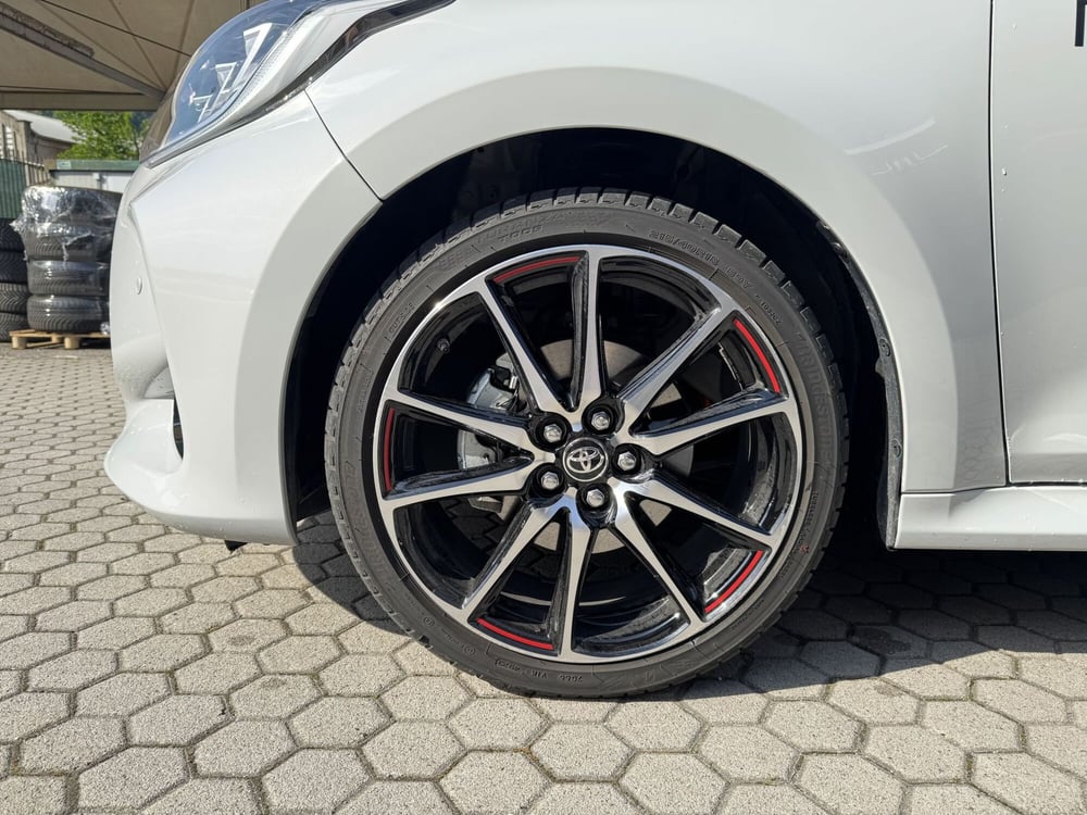 Toyota Yaris GR Sport usata a Como (14)