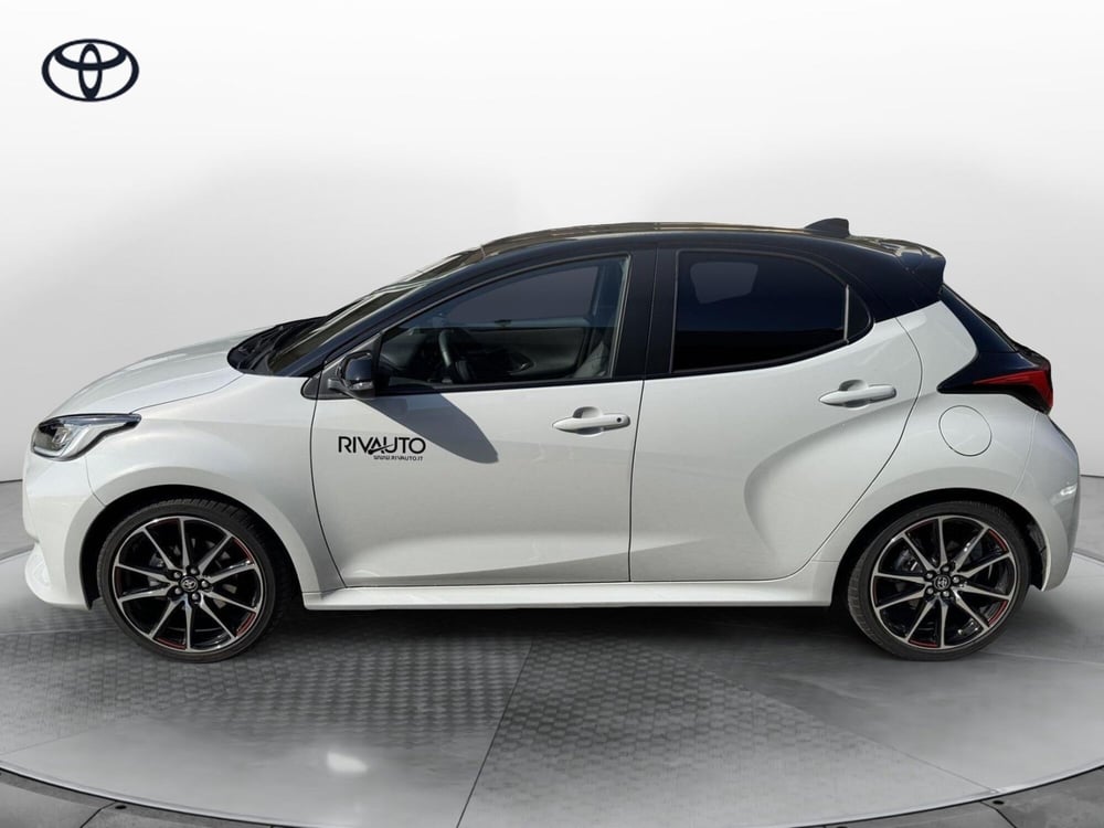 Toyota Yaris GR Sport usata a Como (3)