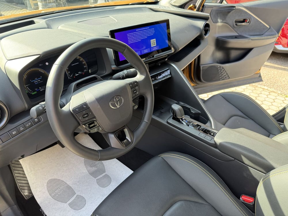 Toyota Toyota C-HR usata a Como (11)