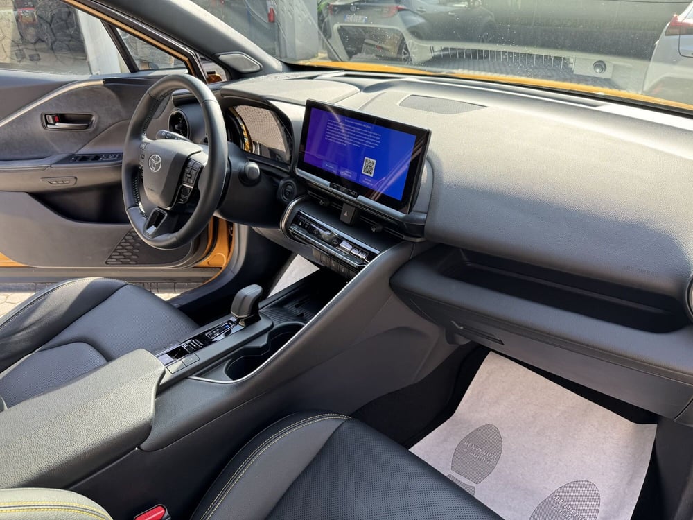 Toyota Toyota C-HR usata a Como (6)