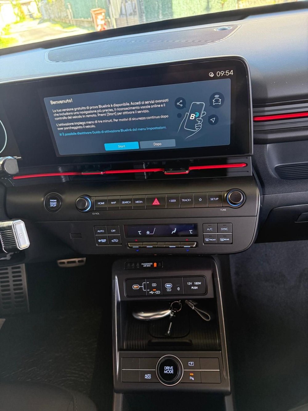 Hyundai Kona nuova a Torino (13)