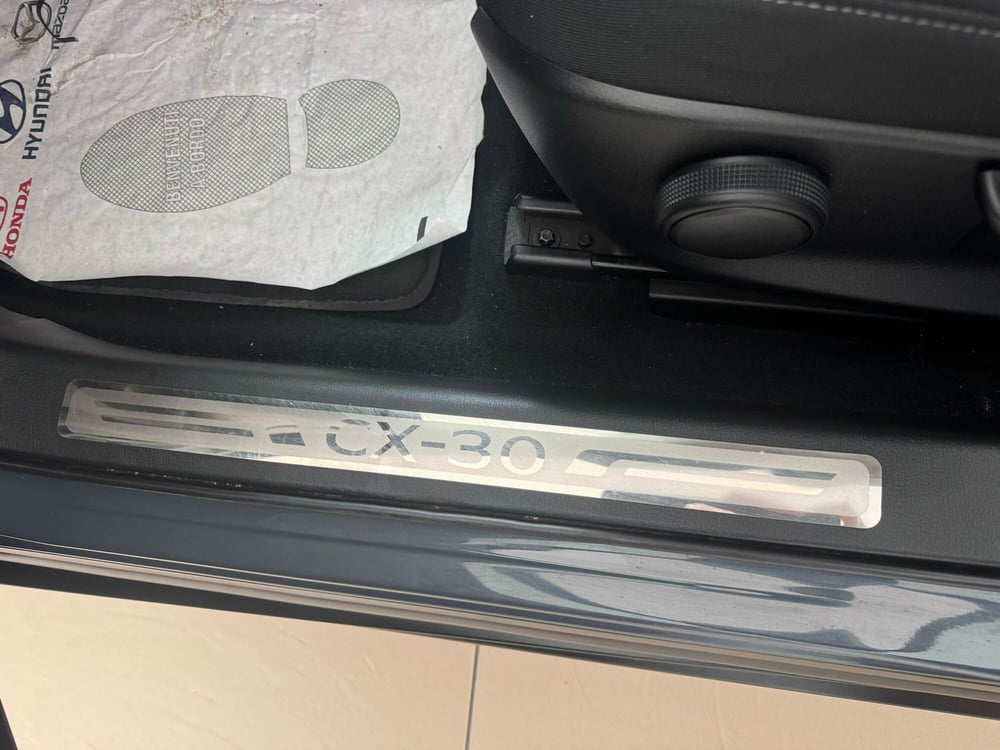 Mazda CX-30 usata a Napoli (6)