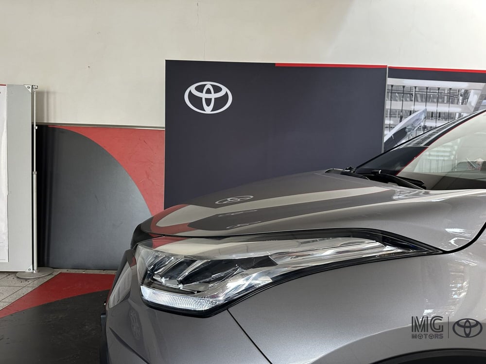 Toyota Toyota C-HR usata a Viterbo (12)