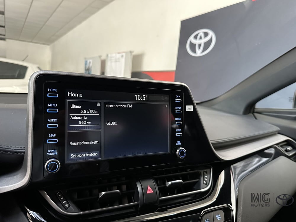 Toyota Toyota C-HR usata a Viterbo (17)