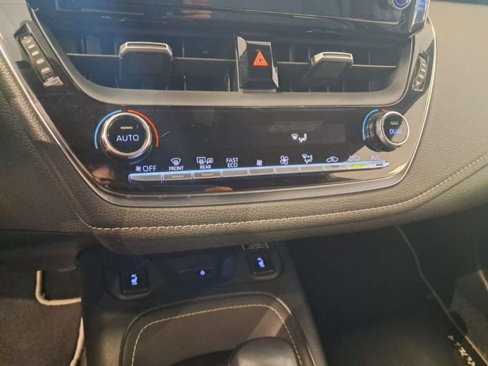 Toyota Corolla usata a Cagliari (12)
