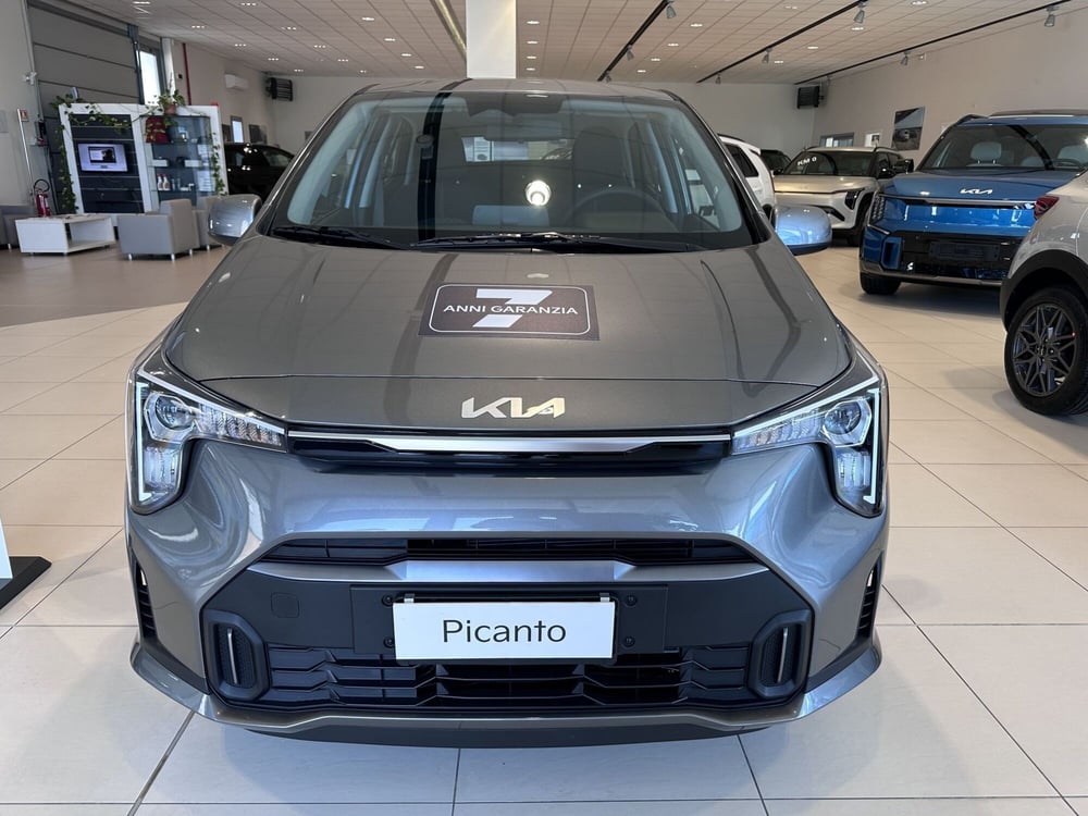 Kia Picanto nuova a Cremona (2)