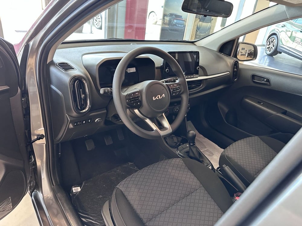 Kia Picanto nuova a Cremona (6)