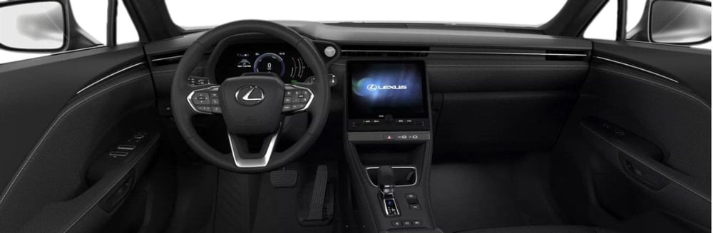 Lexus LBX nuova a Cremona (7)