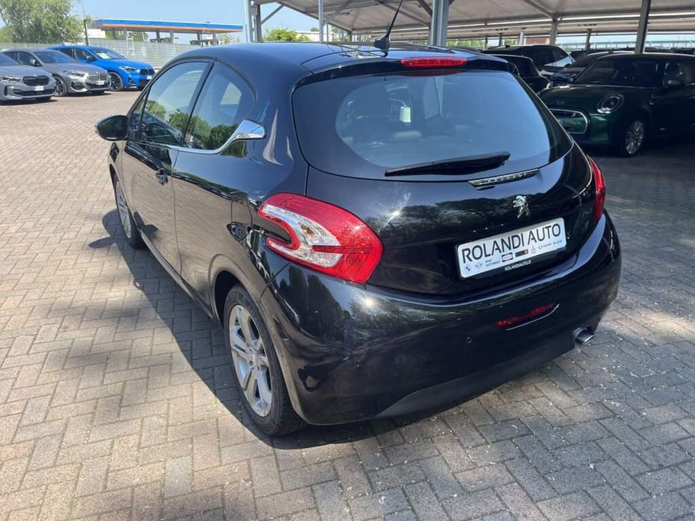 Peugeot 208 usata a Alessandria (8)