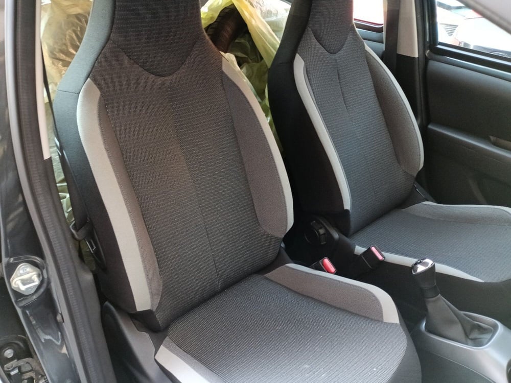 Toyota Aygo usata a Milano (7)