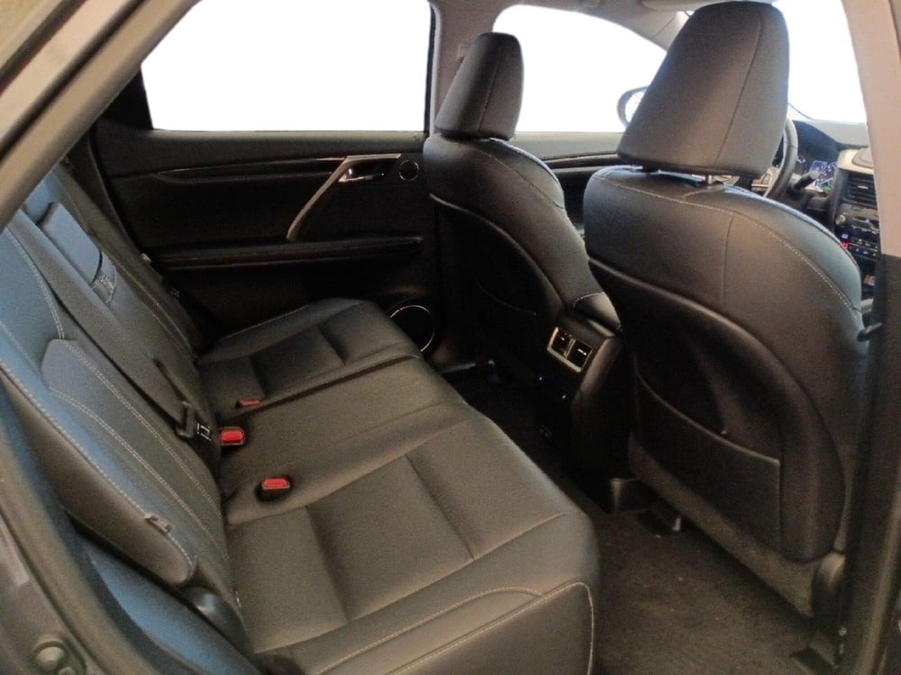 Lexus RX usata a Milano (8)