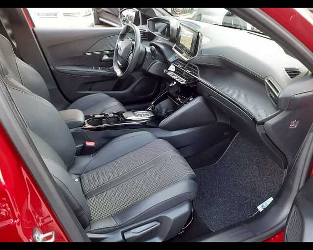 Peugeot 208 usata a Napoli (15)