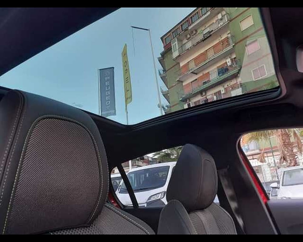Peugeot 208 usata a Napoli (18)