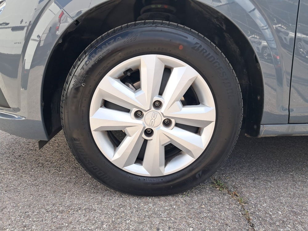 Dacia Sandero usata a Bologna (10)