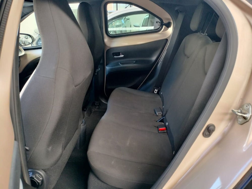 Toyota Aygo X usata a Modena (11)