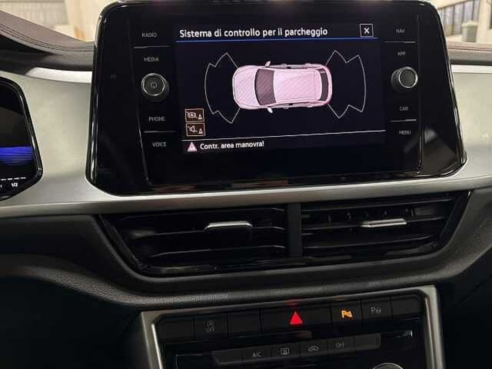 Volkswagen T-Roc usata a Napoli (18)
