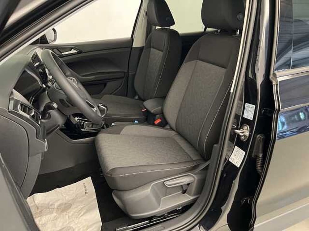 Volkswagen T-Cross nuova a Forlì-Cesena (17)