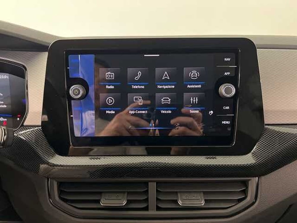 Volkswagen T-Cross nuova a Forlì-Cesena (18)