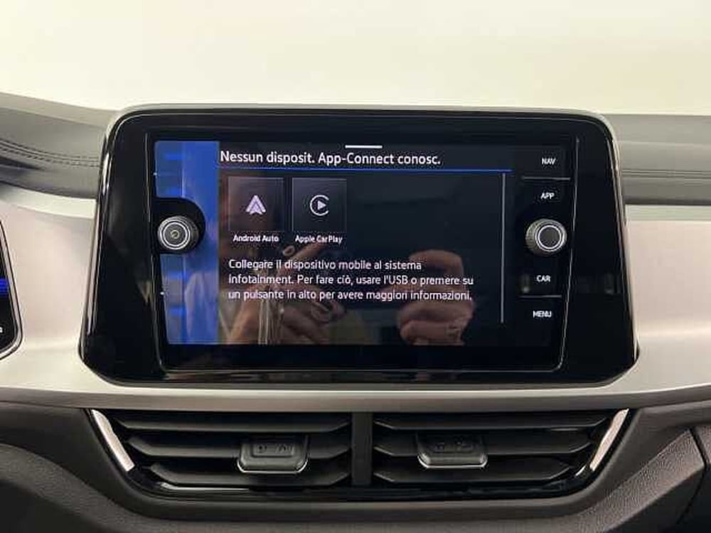 Volkswagen T-Roc nuova a Forlì-Cesena (18)