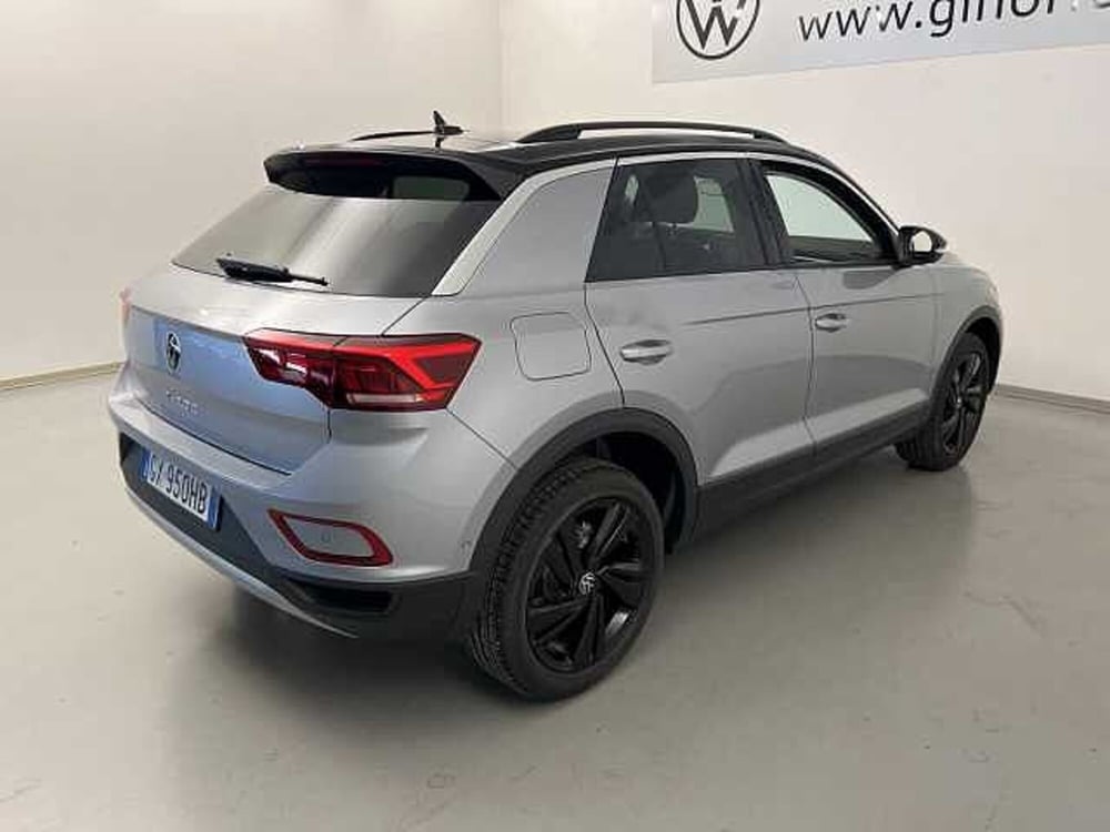 Volkswagen T-Roc nuova a Forlì-Cesena (8)