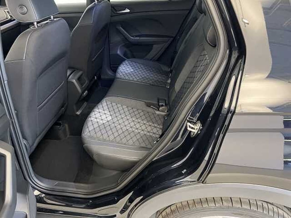 Volkswagen T-Cross nuova a Forlì-Cesena (16)