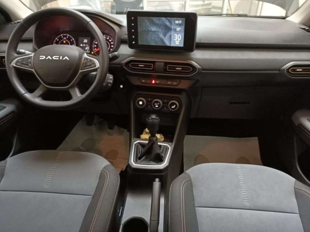Dacia Sandero Stepway nuova a Firenze (7)