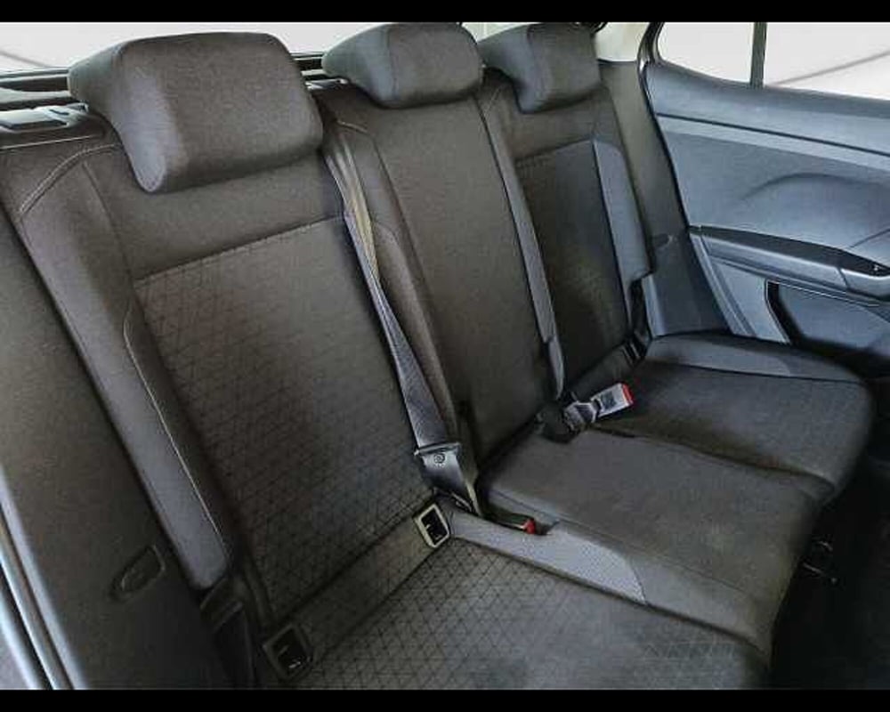 Volkswagen T-Cross usata a Roma (9)