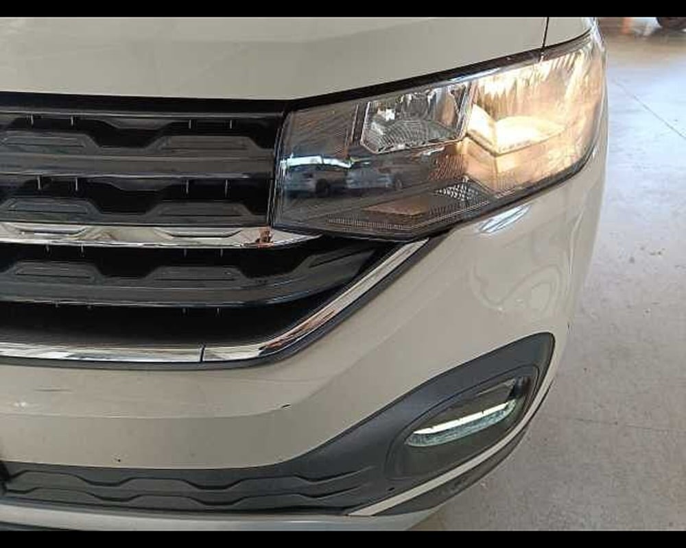 Volkswagen T-Cross usata a Roma (13)