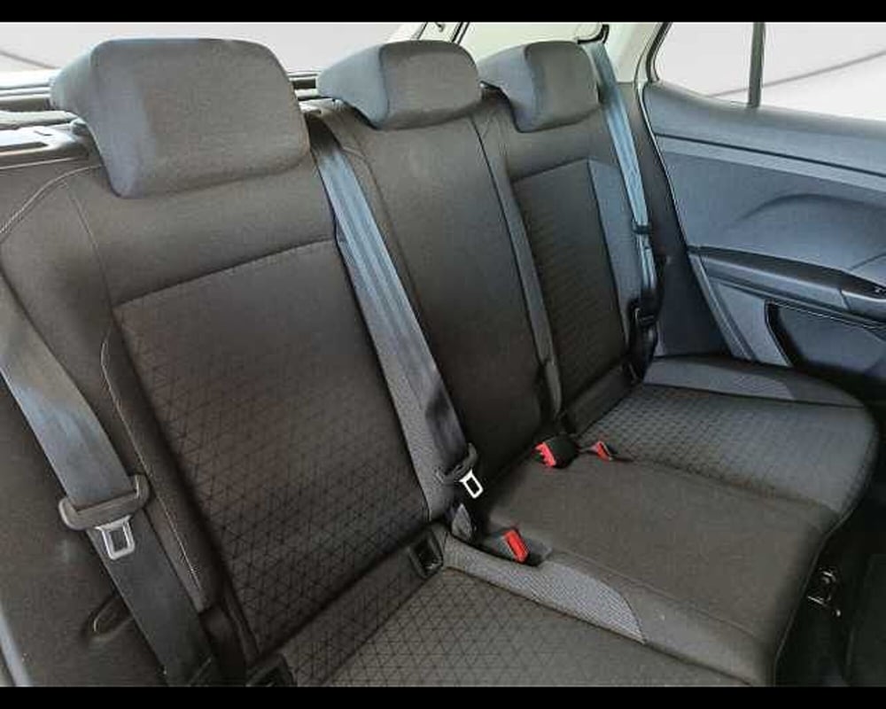 Volkswagen T-Cross usata a Roma (9)