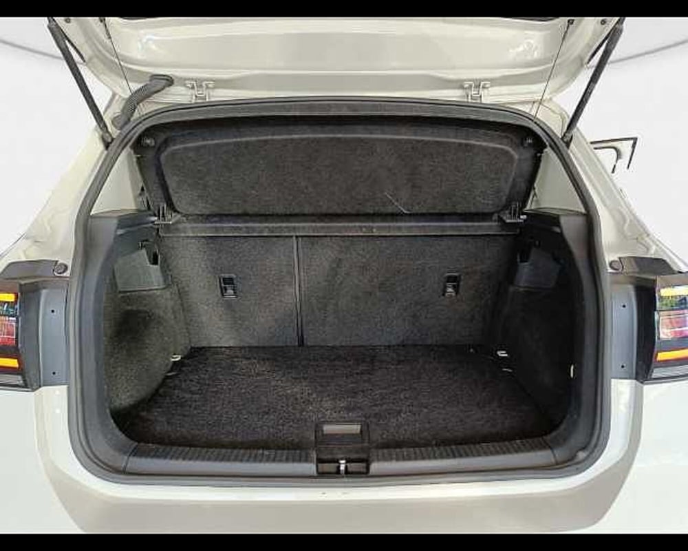Volkswagen T-Cross usata a Roma (11)