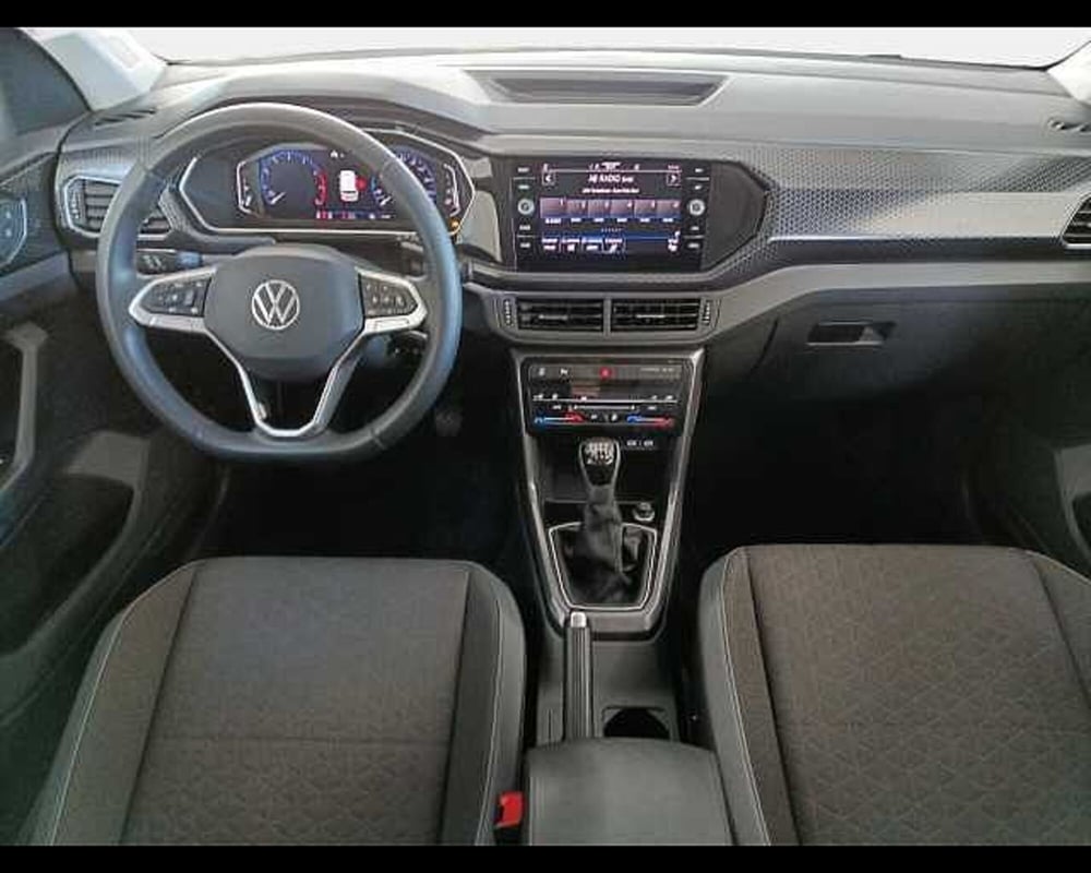 Volkswagen T-Cross usata a Roma (6)