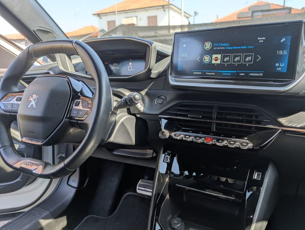 Peugeot 2008 usata a Pavia (10)