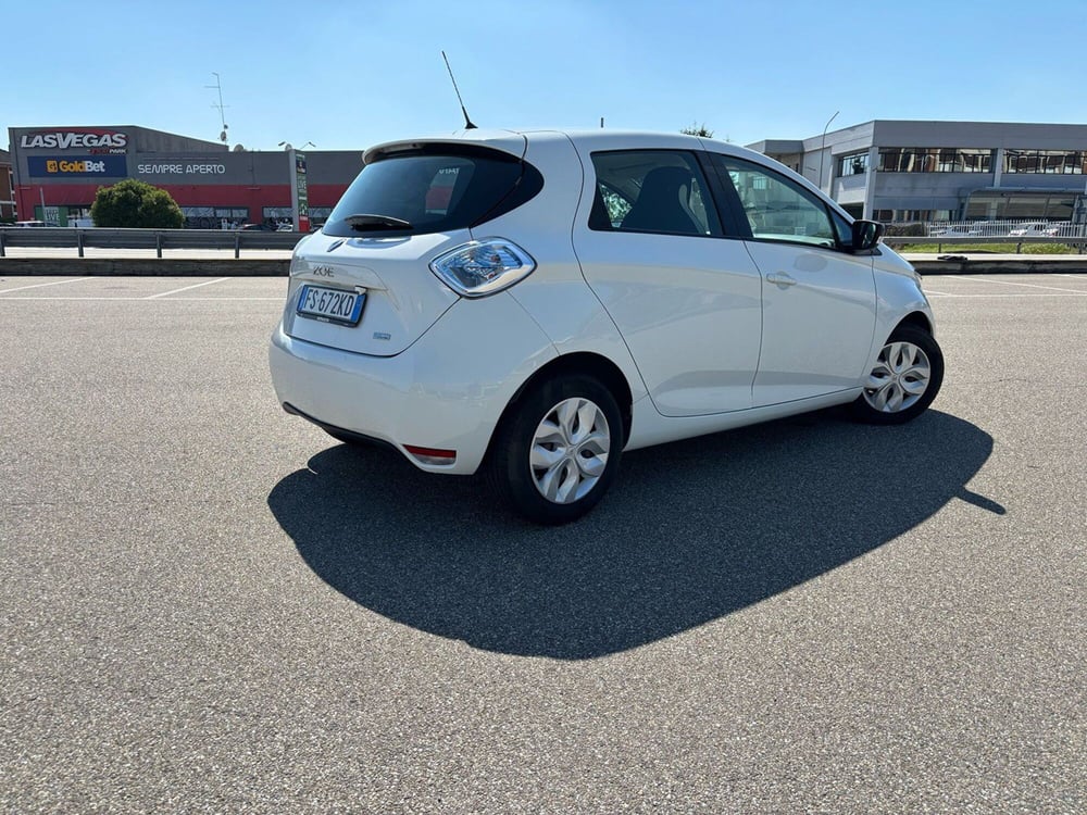 Renault Zoe usata a Pavia (5)