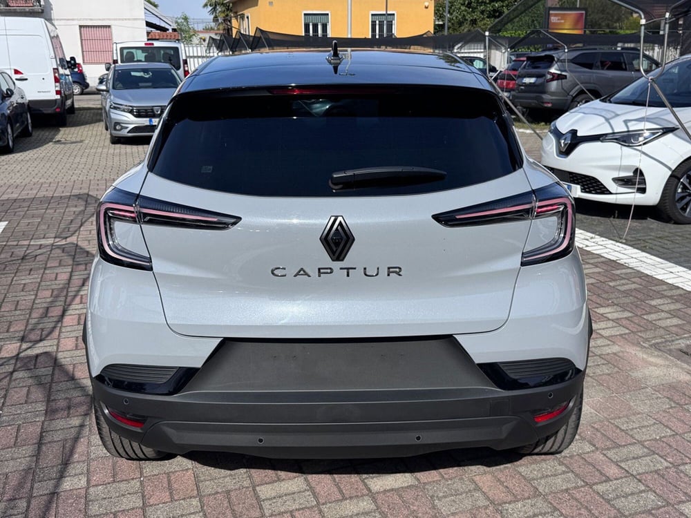 Renault Captur nuova a Pavia (2)