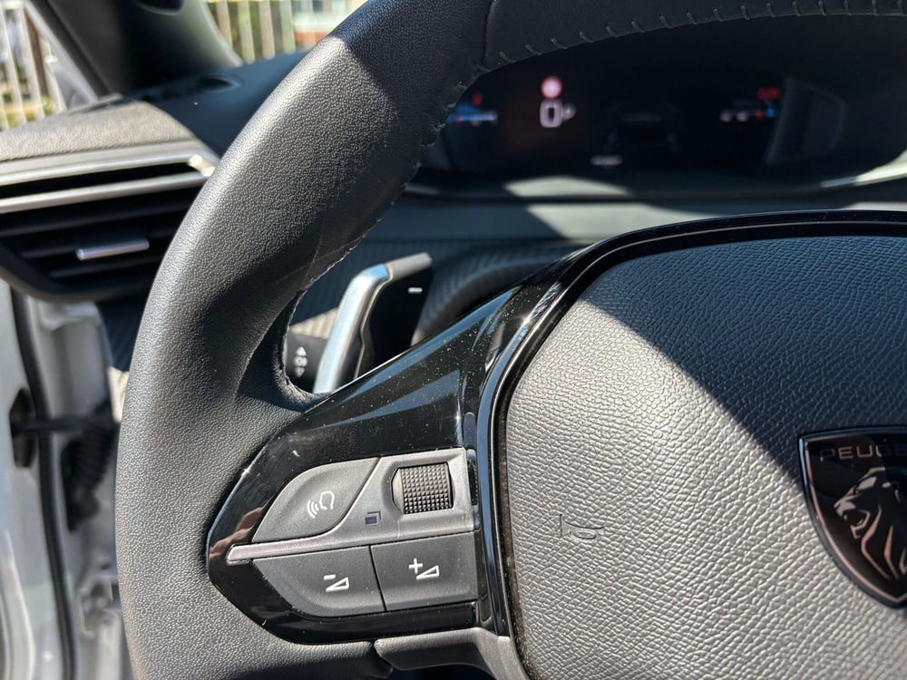 Peugeot 2008 usata a Pavia (8)